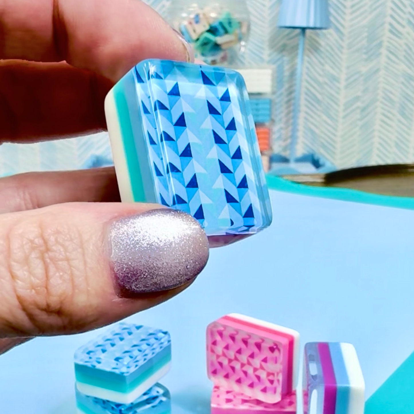 Crystal Prism Blue | Mahjong with Bold Angles and Vibrant Vibes | Clear Top with Colorful Pattern and Layers