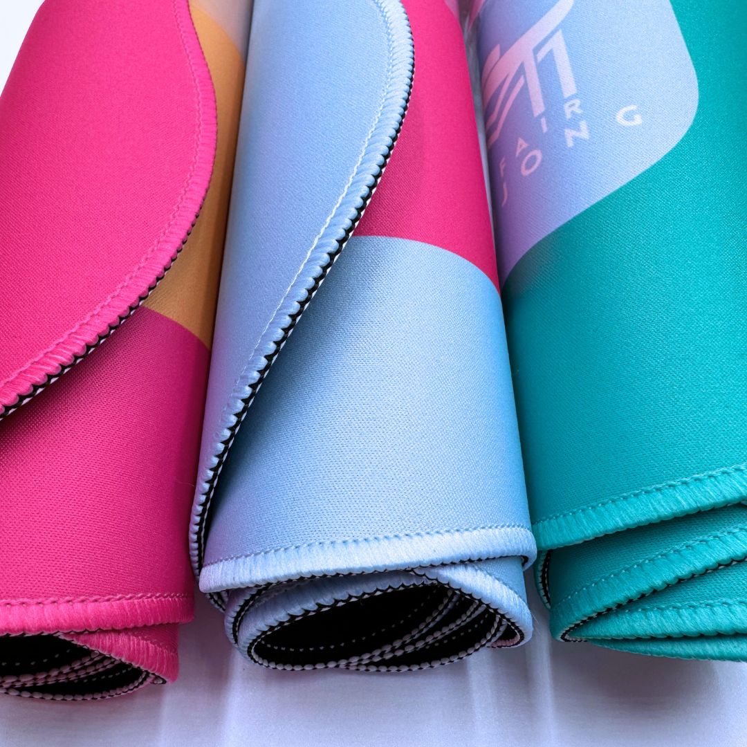 Mahjong Mat with Scalloped Edge in 4 bright color combinations Pink Blue Turquoise Green Orange- Mahjongg Mat Mini Travel Tile Sets