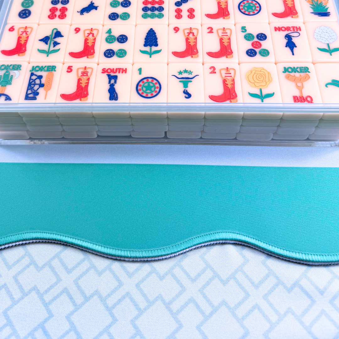 Mahjong Mat with Scalloped Edge in 4 bright color combinations Pink Blue Turquoise Green Orange- Mahjongg Mat Large Standard Tile Sets